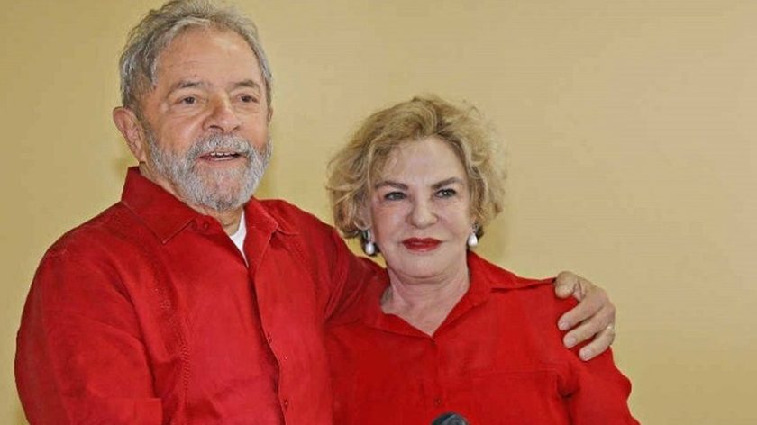 Marisa com o marido, o ex-presidente Lula (Foto: Reprodução)